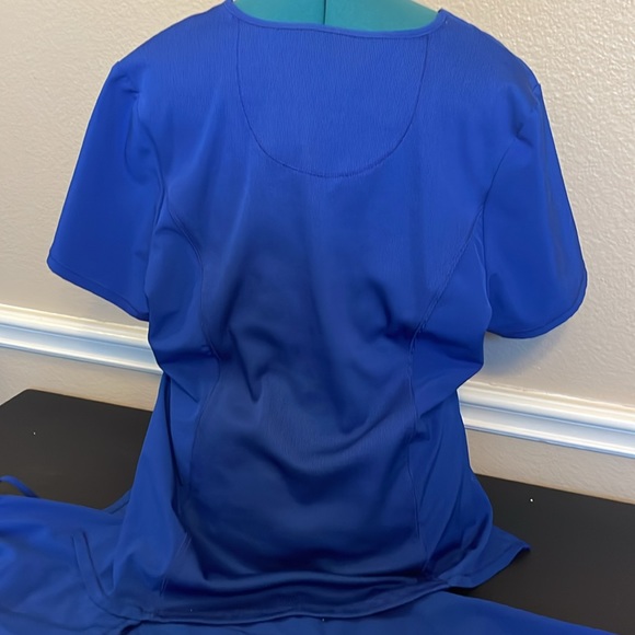 Infinity scrub set - Picture 4 of 9